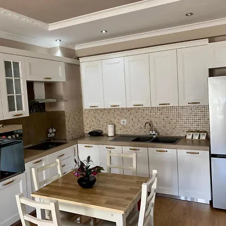 Appartement Zoo Tirana